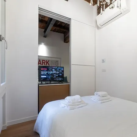 Appartamento Housmart Casa De' Calderari *