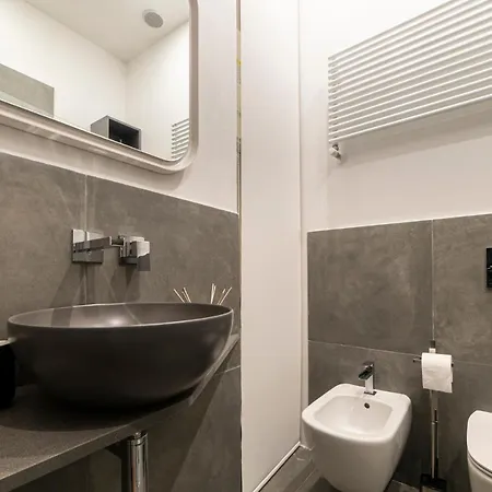 Apartamento Housmart Casa De' Calderari Bolonha